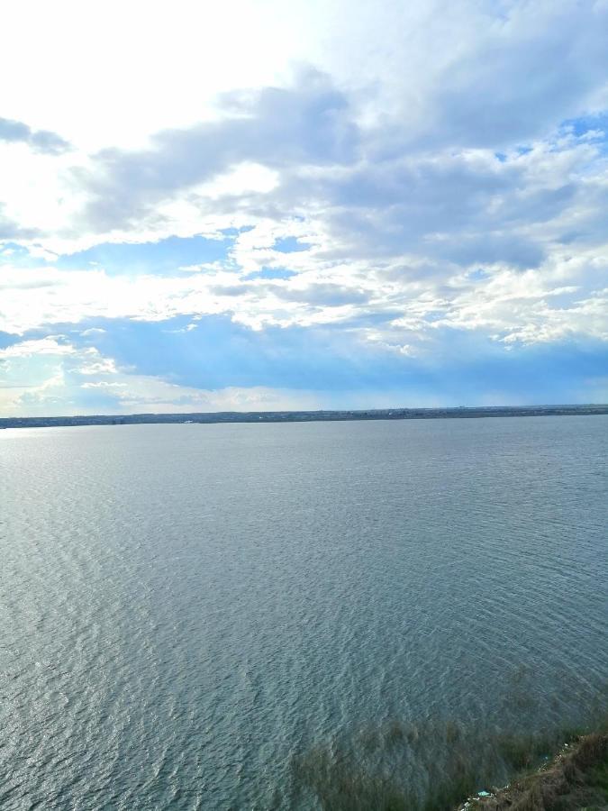 Apartament Spatios Cu 2 Camere In Centrul Statiunii Mamaia -73Mp - ! Kültér fotó