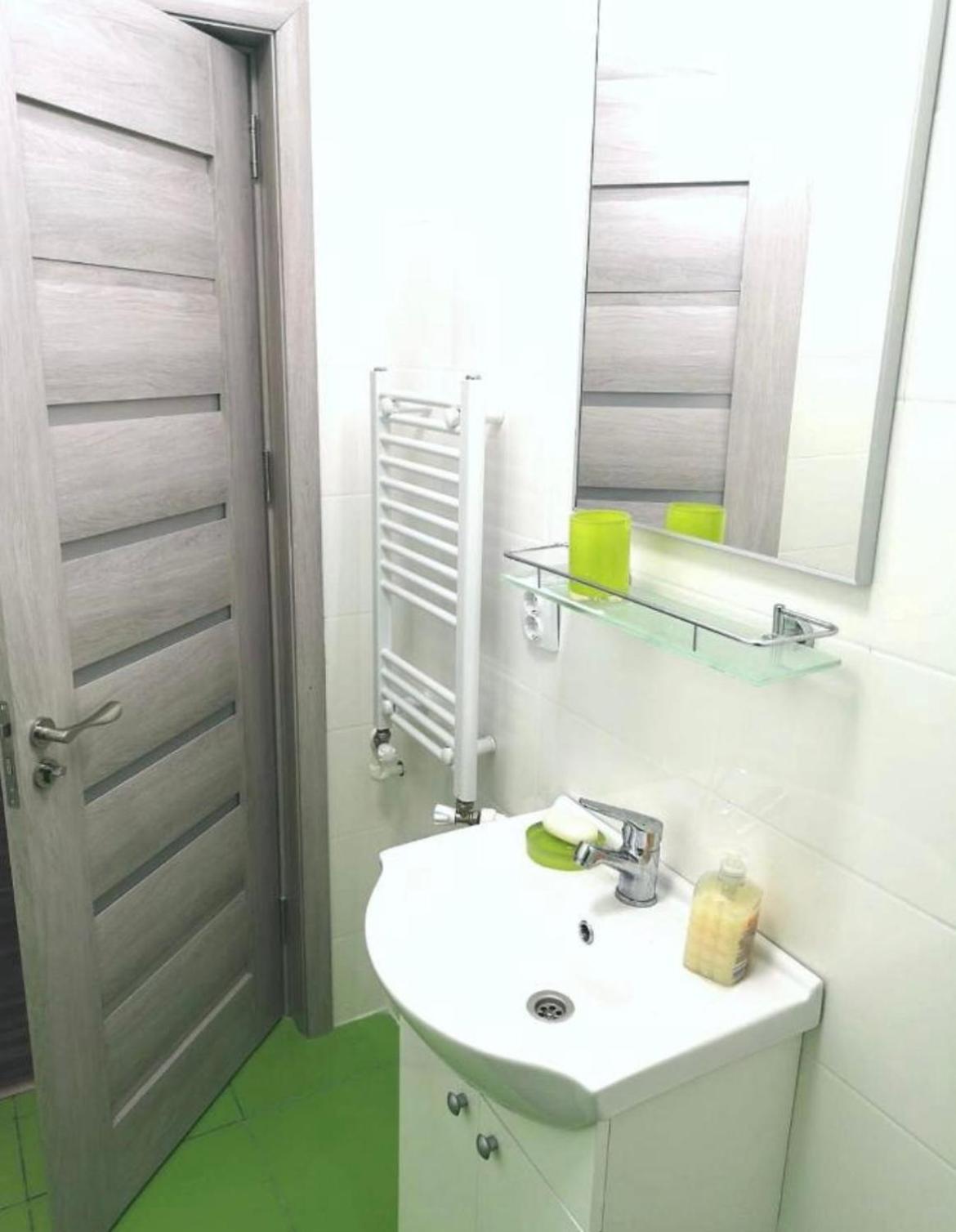 Apartament Spatios Cu 2 Camere In Centrul Statiunii Mamaia -73Mp - ! Kültér fotó